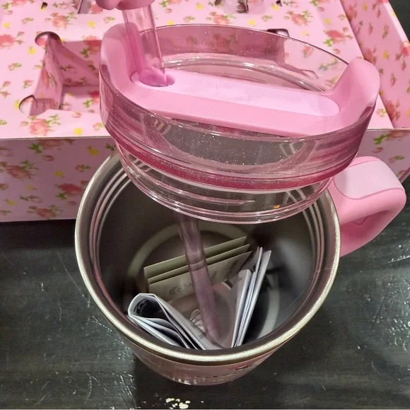 NWT Stanley x LoveShackFancy Quencher H2.0 FlowState 20 oz - Ibiza Sunset - Picture 10 of 12